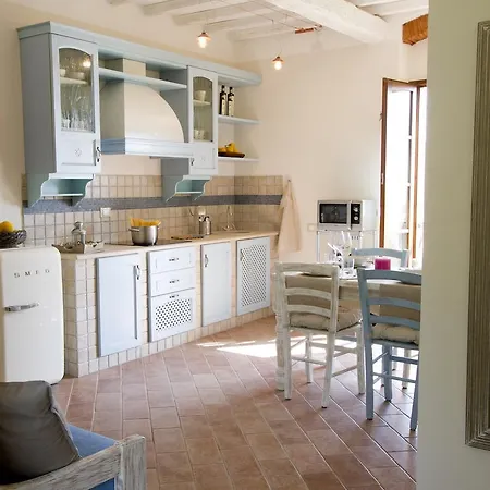 Country house Il Bottaccio Casa Di Campagna Venturina Terme